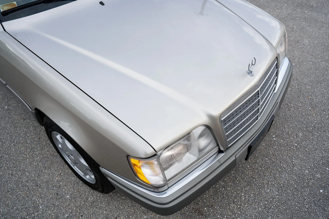 1994 Mercedes-Benz W124 E-Class - Image 14 of 31