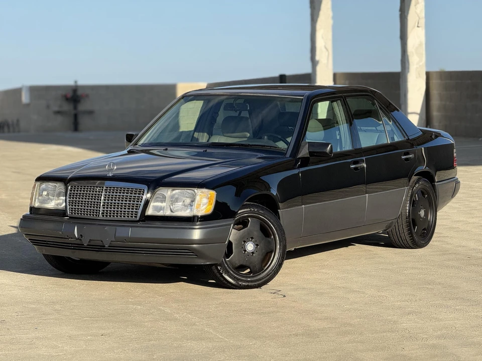 1994 Mercedes-Benz W124 E-Class - Image 8 of 31