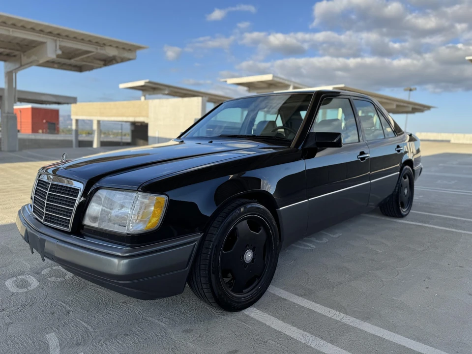 1994 Mercedes-Benz W124 E-Class - Image 12 of 31