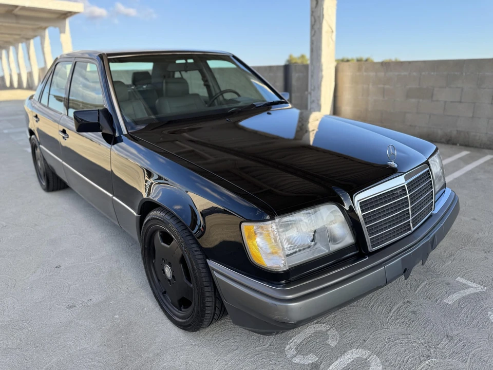 1994 Mercedes-Benz W124 E-Class - Image 22 of 31