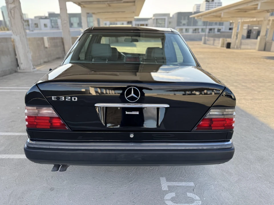 1994 Mercedes-Benz W124 E-Class - Image 31 of 31