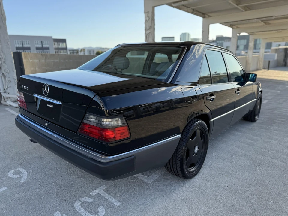 1994 Mercedes-Benz W124 E-Class - Image 25 of 31