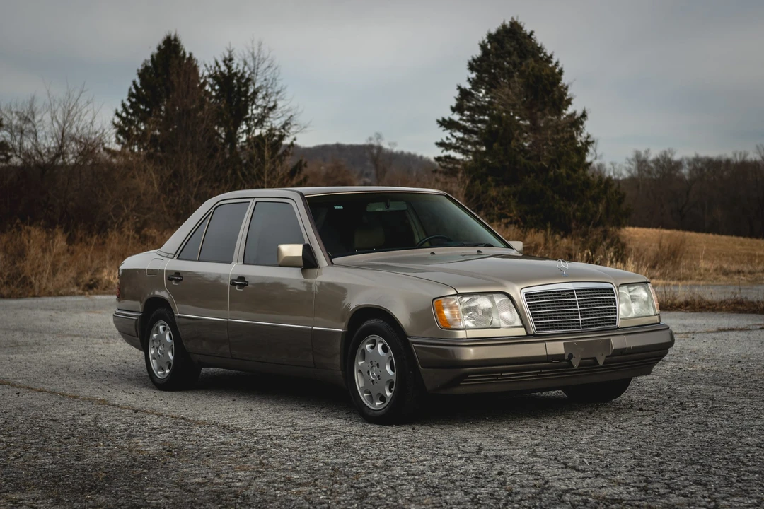 1994 Mercedes-Benz W124 E-Class - Image 12 of 31
