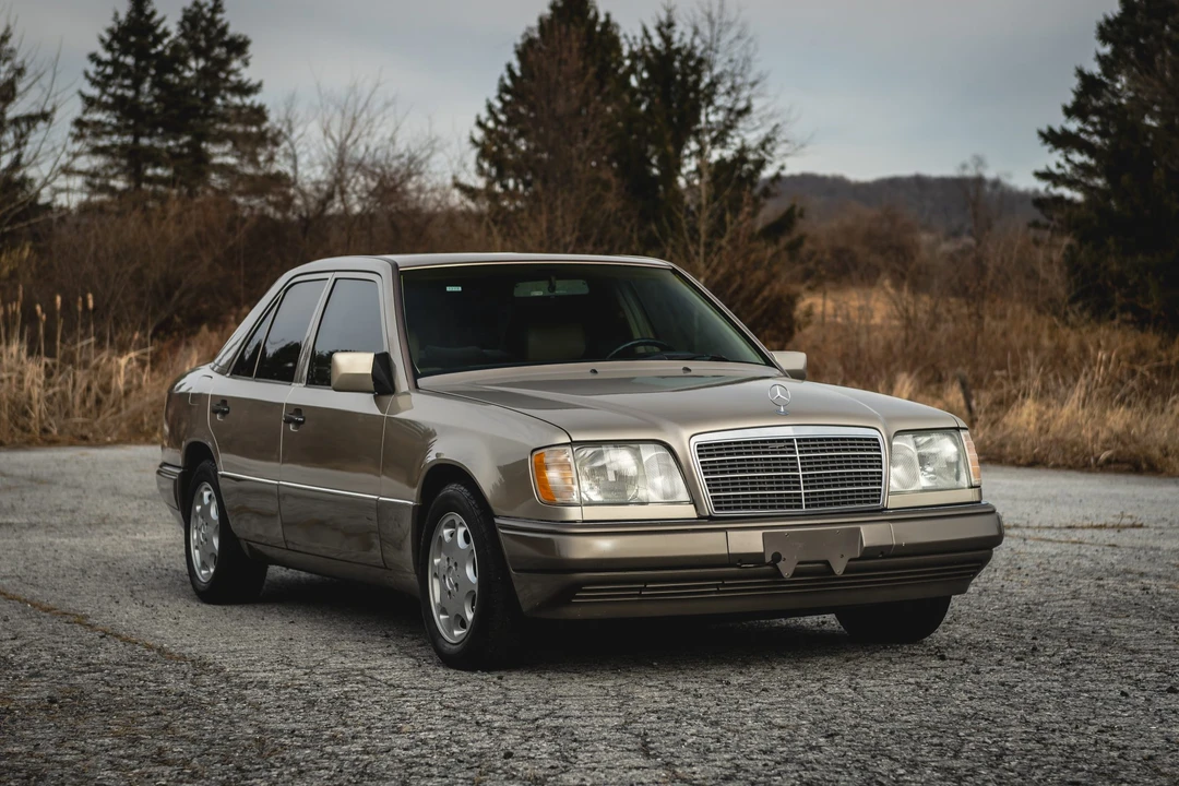 1994 Mercedes-Benz W124 E-Class - Image 11 of 31