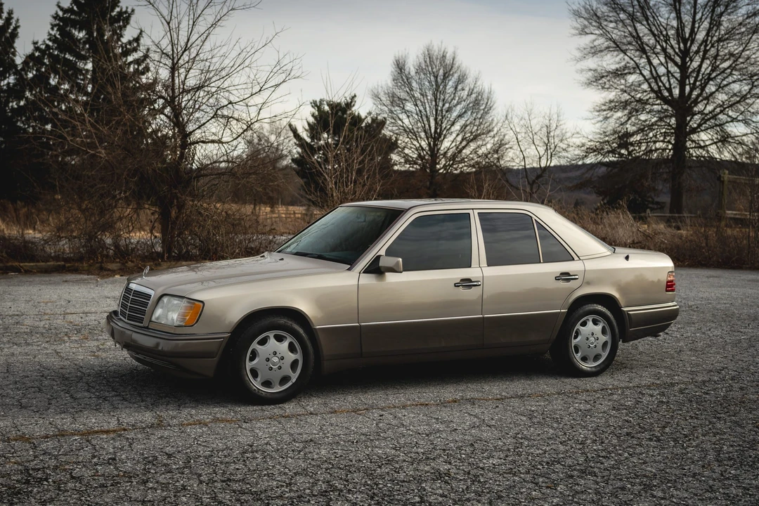 1994 Mercedes-Benz W124 E-Class - Image 3 of 31