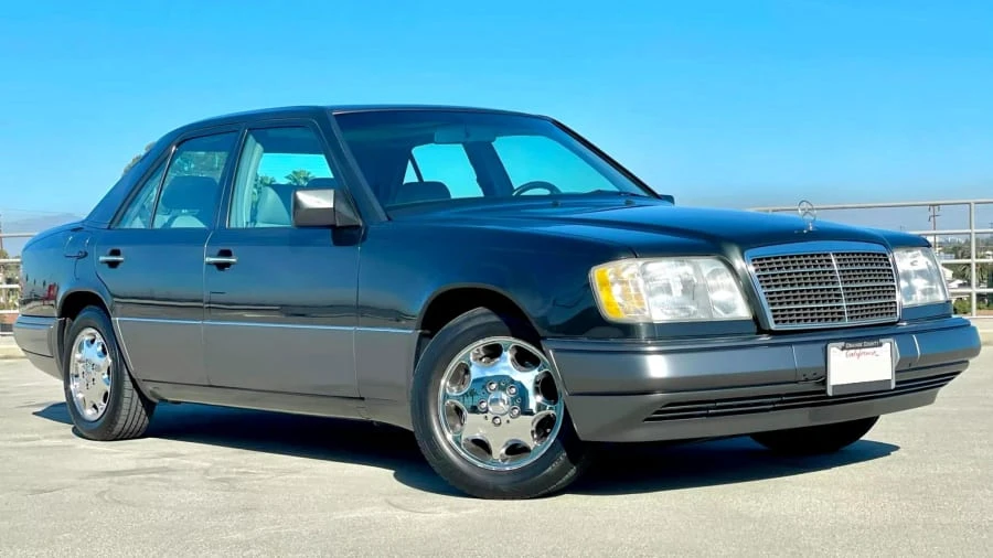 1994 Mercedes-Benz W124 E-Class - Image 12 of 31