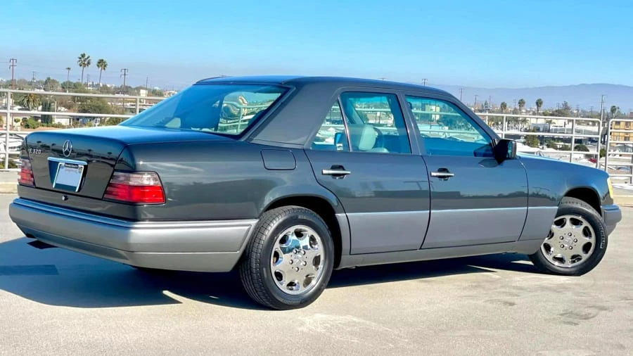 1994 Mercedes-Benz W124 E-Class - Image 3 of 31