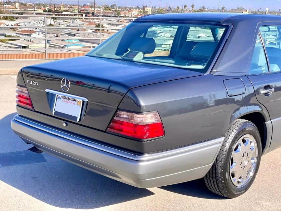 1994 Mercedes-Benz W124 E-Class - Image 31 of 31