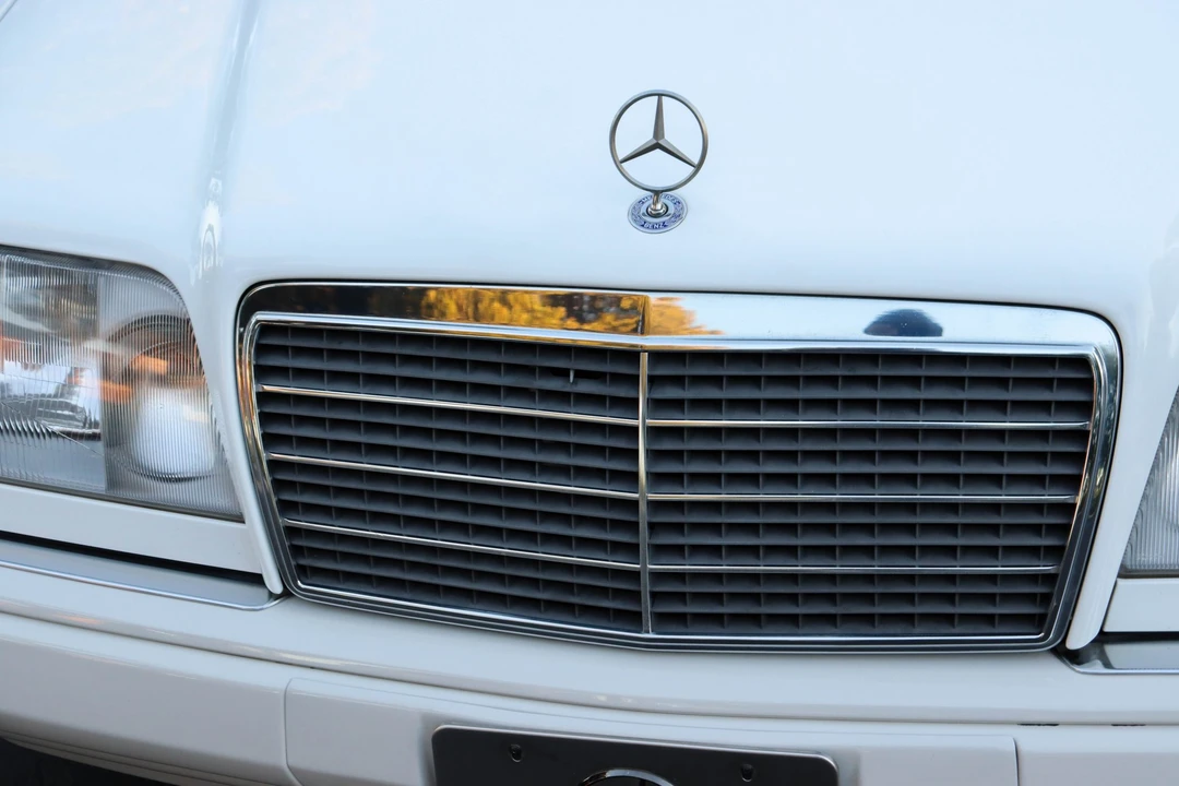 1994 Mercedes-Benz W124 E-Class - Image 18 of 31