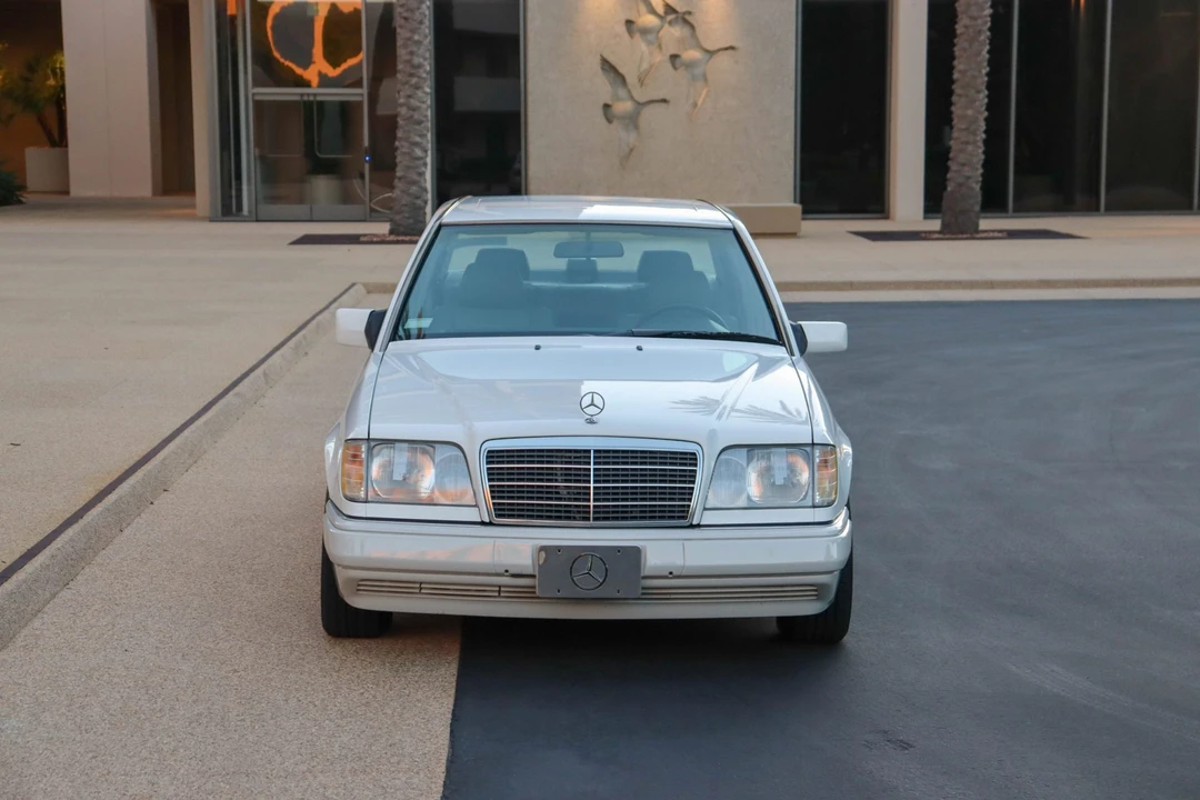 1994 Mercedes-Benz W124 E-Class - Image 15 of 31