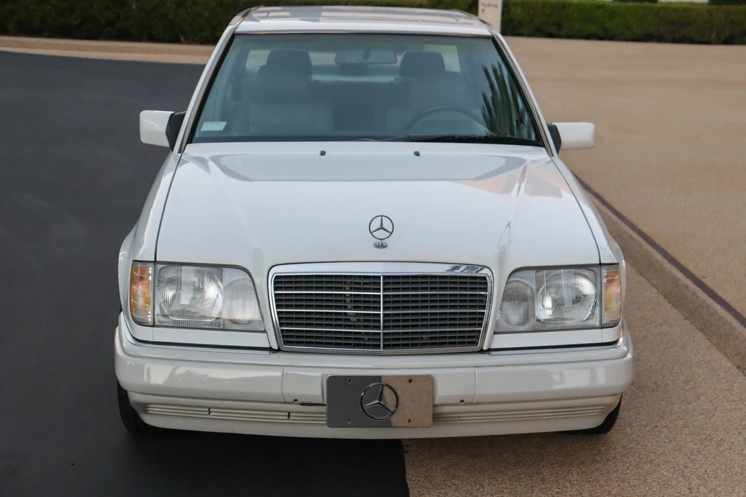 1994 Mercedes-Benz W124 E-Class - Image 13 of 31