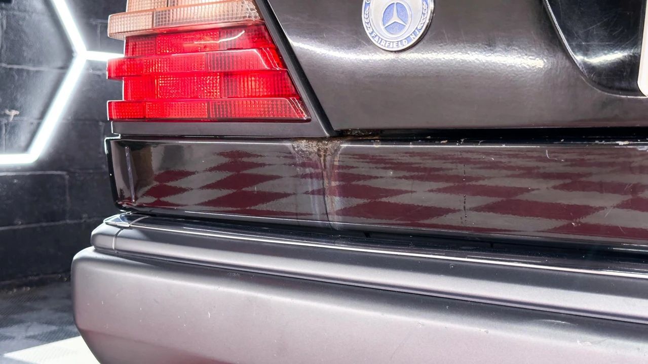 1994 Mercedes-Benz W124 E-Class - Image 16 of 31