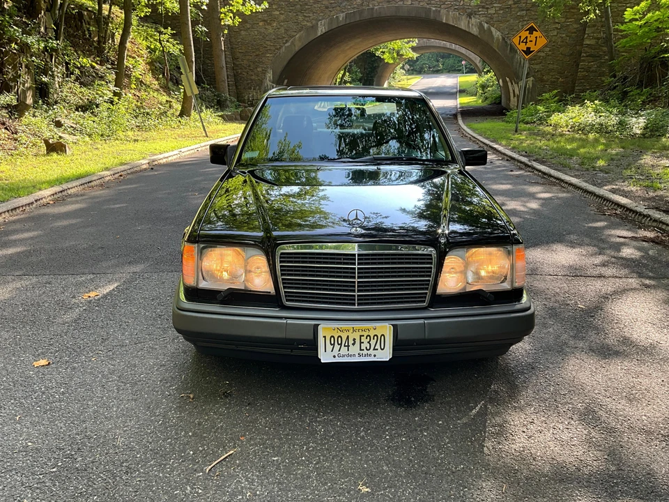 1994 Mercedes-Benz W124 E-Class - Image 6 of 31