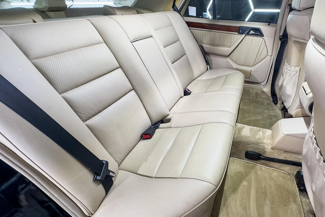 1994 Mercedes-Benz W124 E-Class - Image 24 of 31