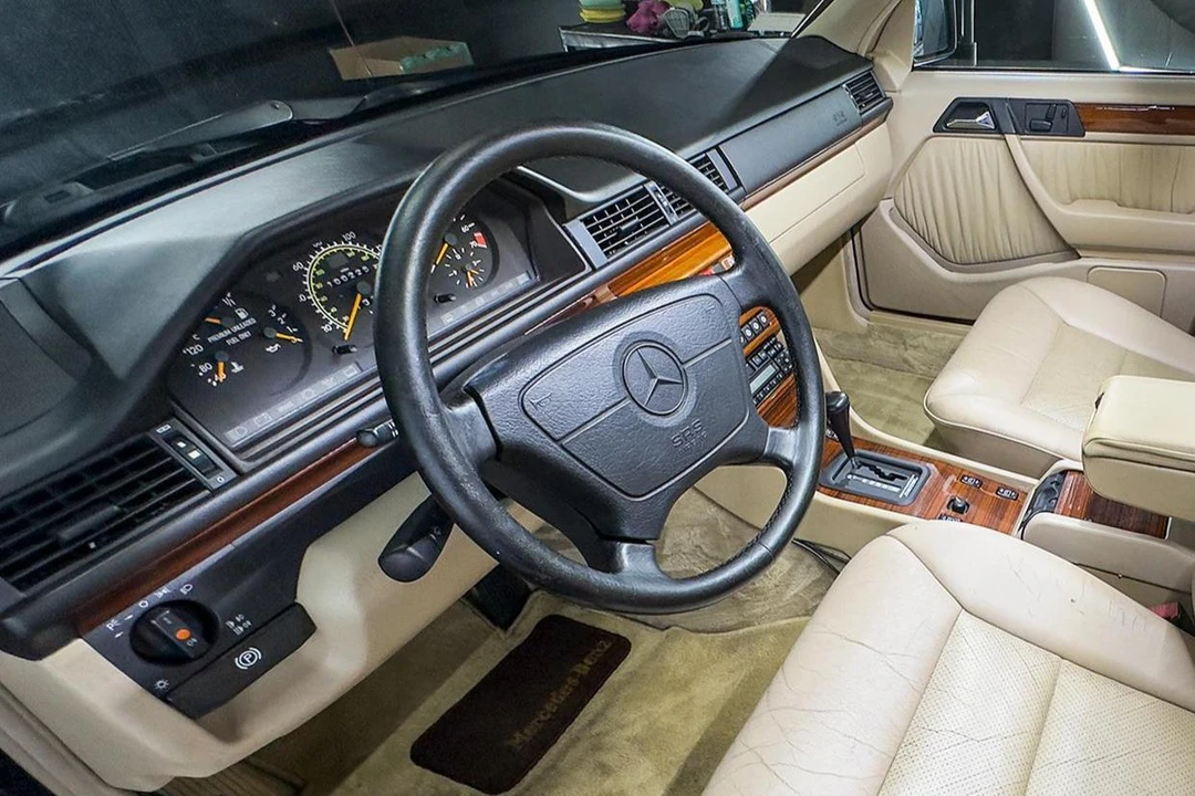 1994 Mercedes-Benz W124 E-Class - Image 22 of 31