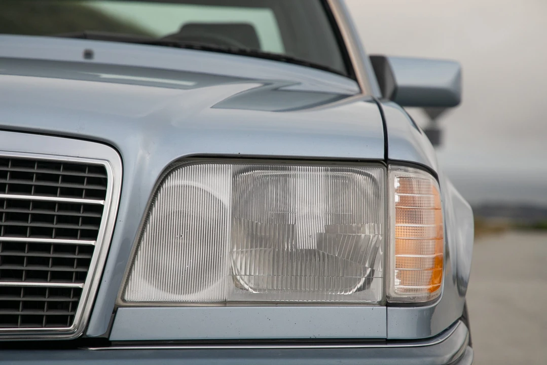 1994 Mercedes-Benz W124 E-Class - Image 24 of 31