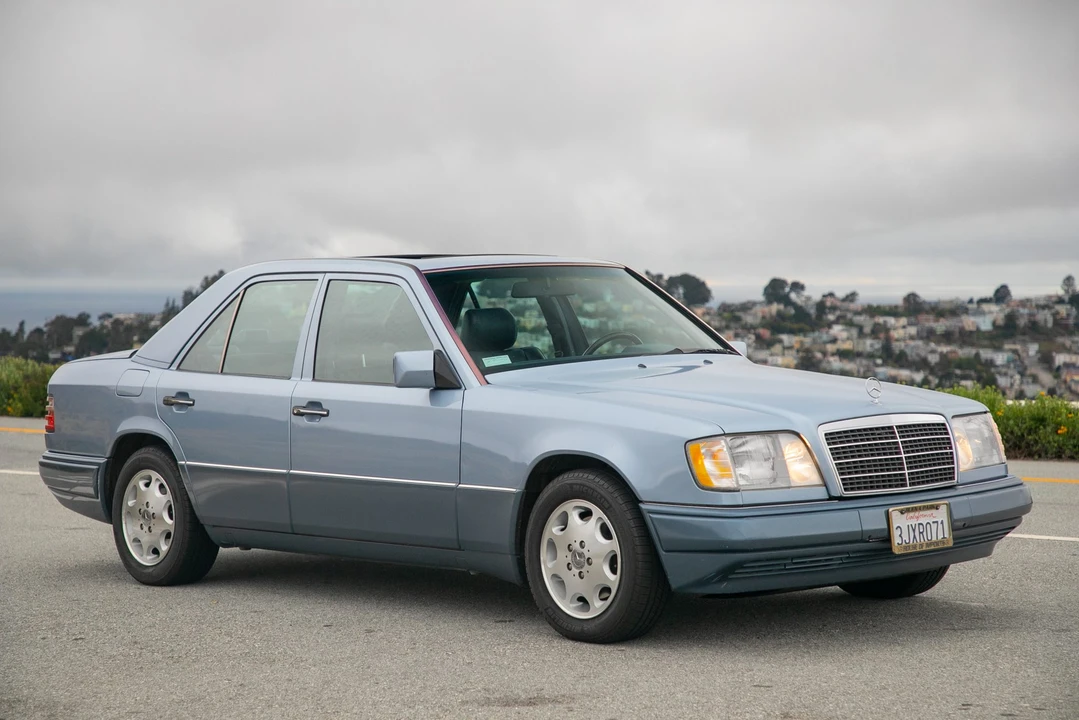 1994 Mercedes-Benz W124 E-Class - Image 8 of 31