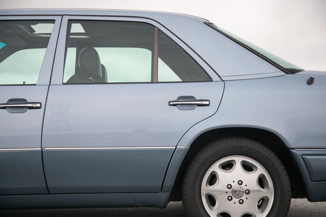 1994 Mercedes-Benz W124 E-Class - Image 21 of 31