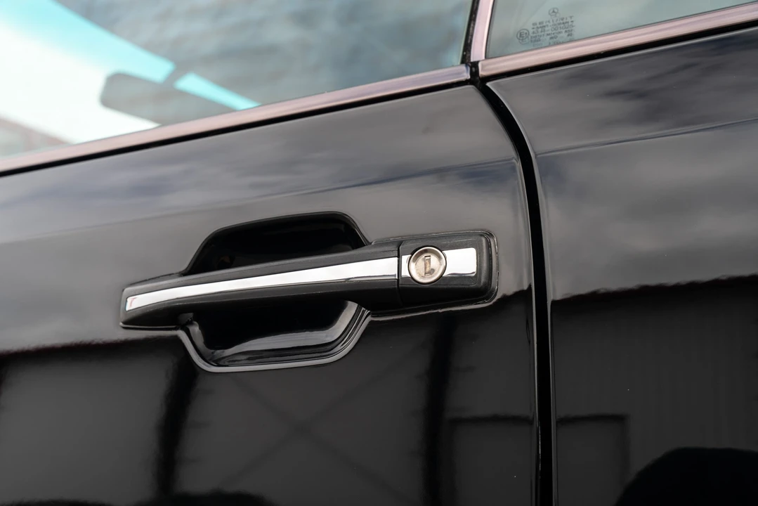 1994 Mercedes-Benz W124 E-Class - Image 29 of 31