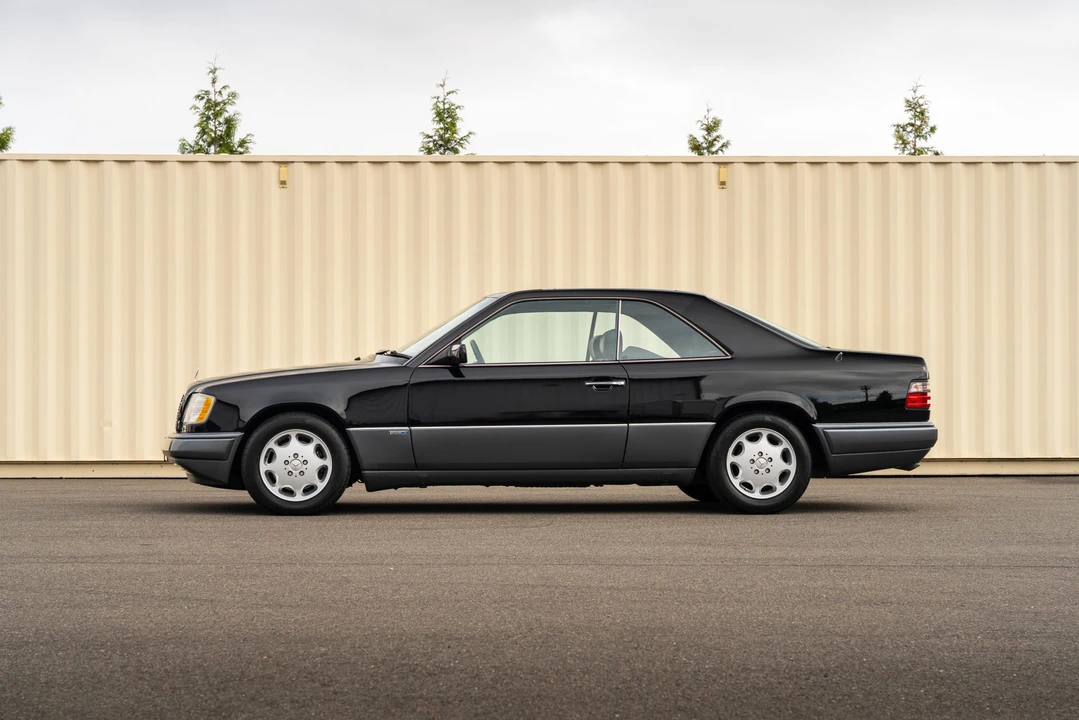 1994 Mercedes-Benz W124 E-Class - Image 9 of 31