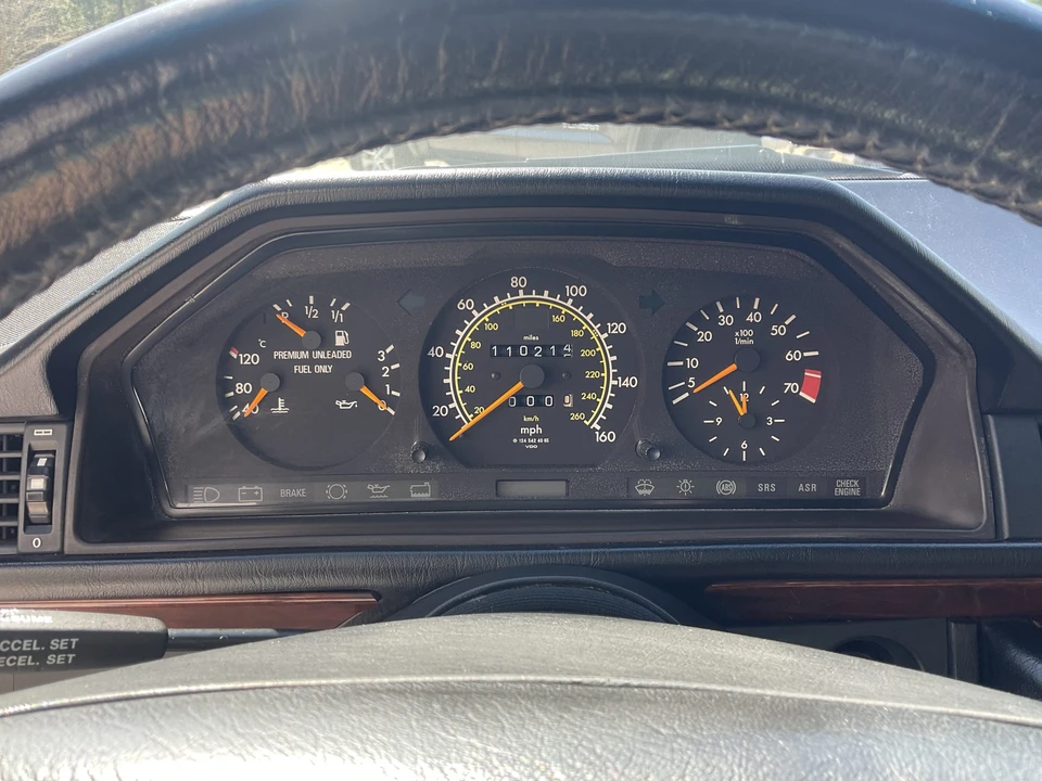 1994 Mercedes-Benz W124 E-Class - Image 18 of 31