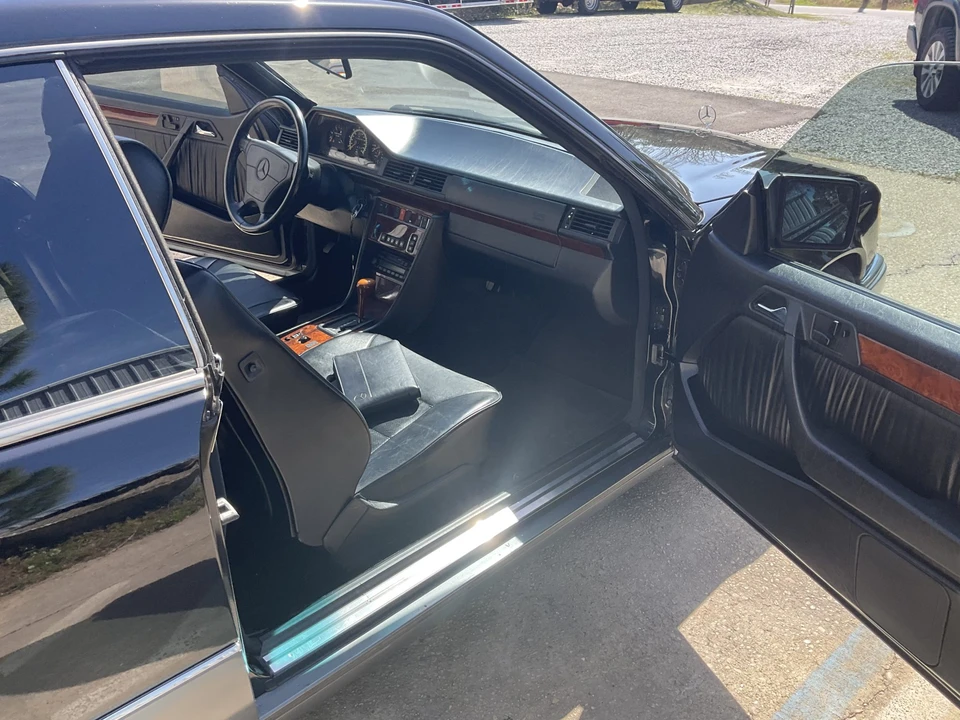 1994 Mercedes-Benz W124 E-Class - Image 20 of 31