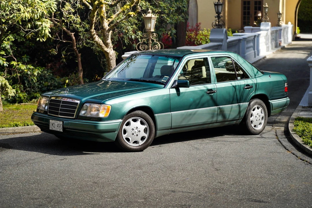 1994 Mercedes-Benz W124 E-Class - Image 2 of 31