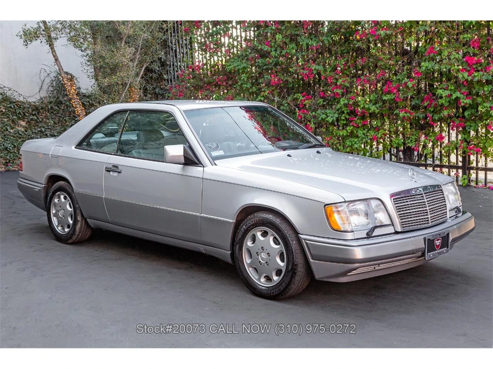 1994 Mercedes-Benz W124 E-Class - Image 2 of 31