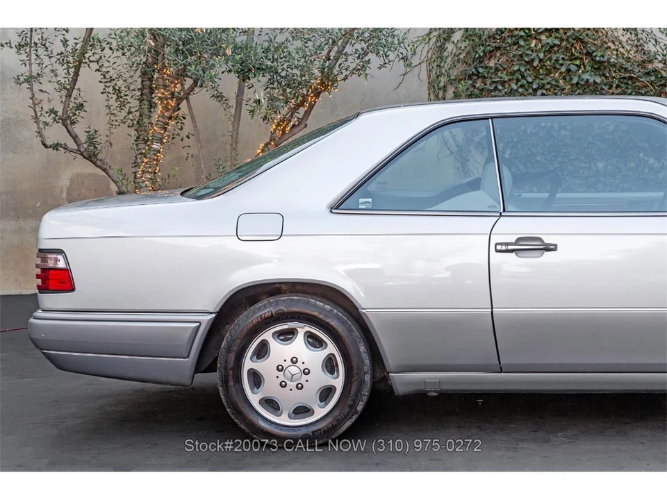 1994 Mercedes-Benz W124 E-Class - Image 10 of 31