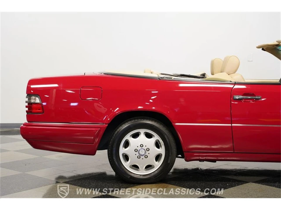1994 Mercedes-Benz W124 E-Class - Image 28 of 31