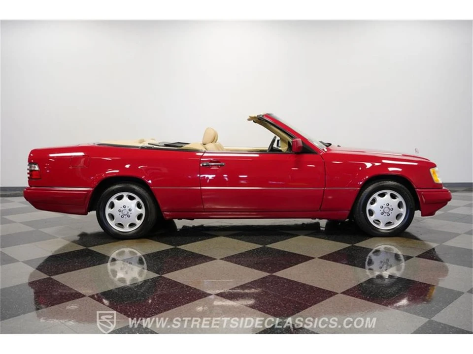 1994 Mercedes-Benz W124 E-Class - Image 13 of 31