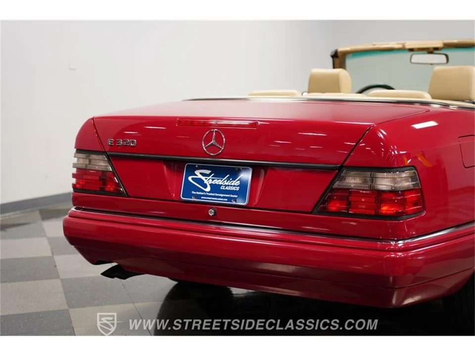 1994 Mercedes-Benz W124 E-Class - Image 25 of 31