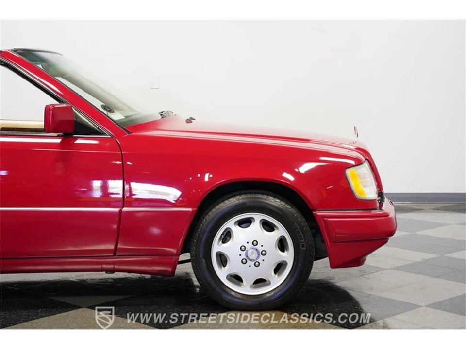 1994 Mercedes-Benz W124 E-Class - Image 29 of 31