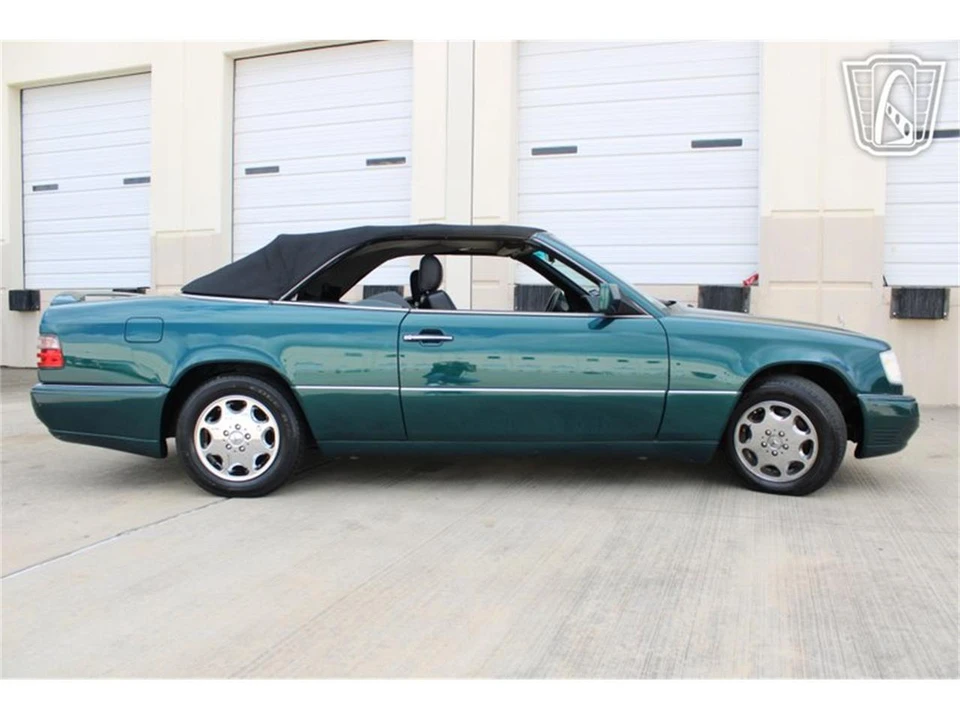 1994 Mercedes-Benz W124 E-Class - Image 26 of 31