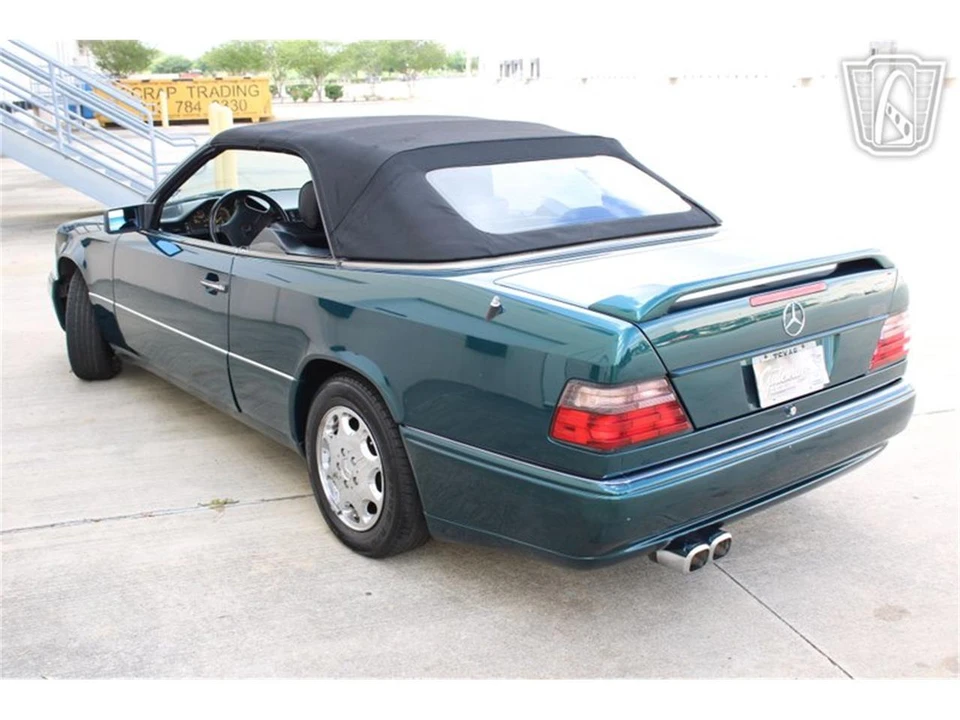 1994 Mercedes-Benz W124 E-Class - Image 16 of 31