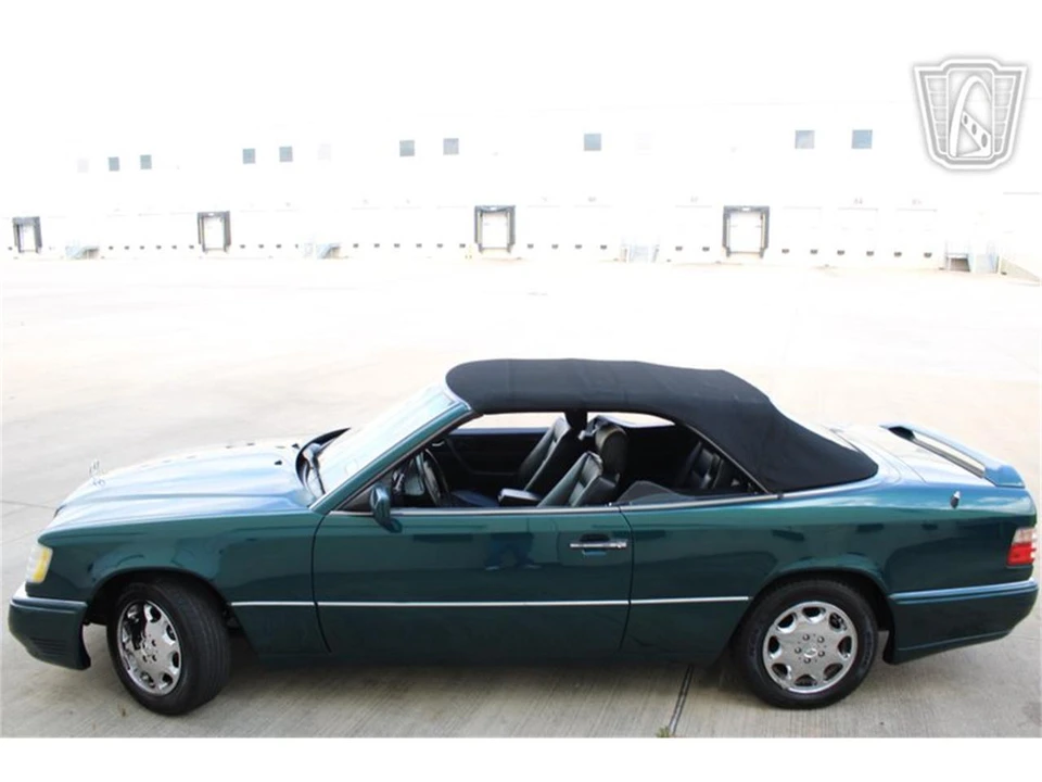 1994 Mercedes-Benz W124 E-Class - Image 12 of 31