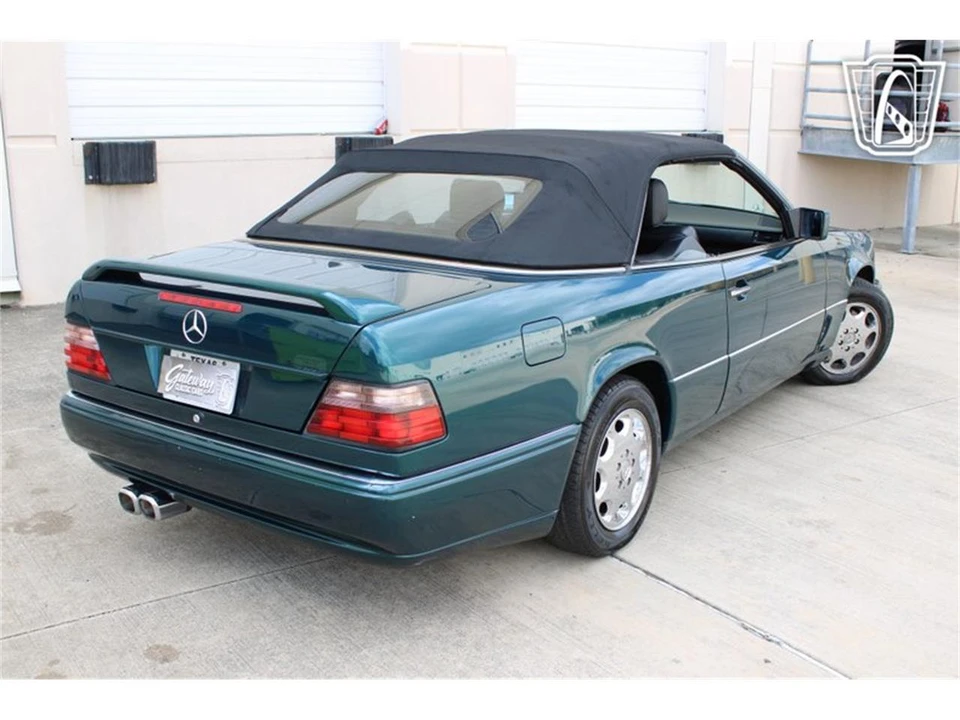 1994 Mercedes-Benz W124 E-Class - Image 22 of 31