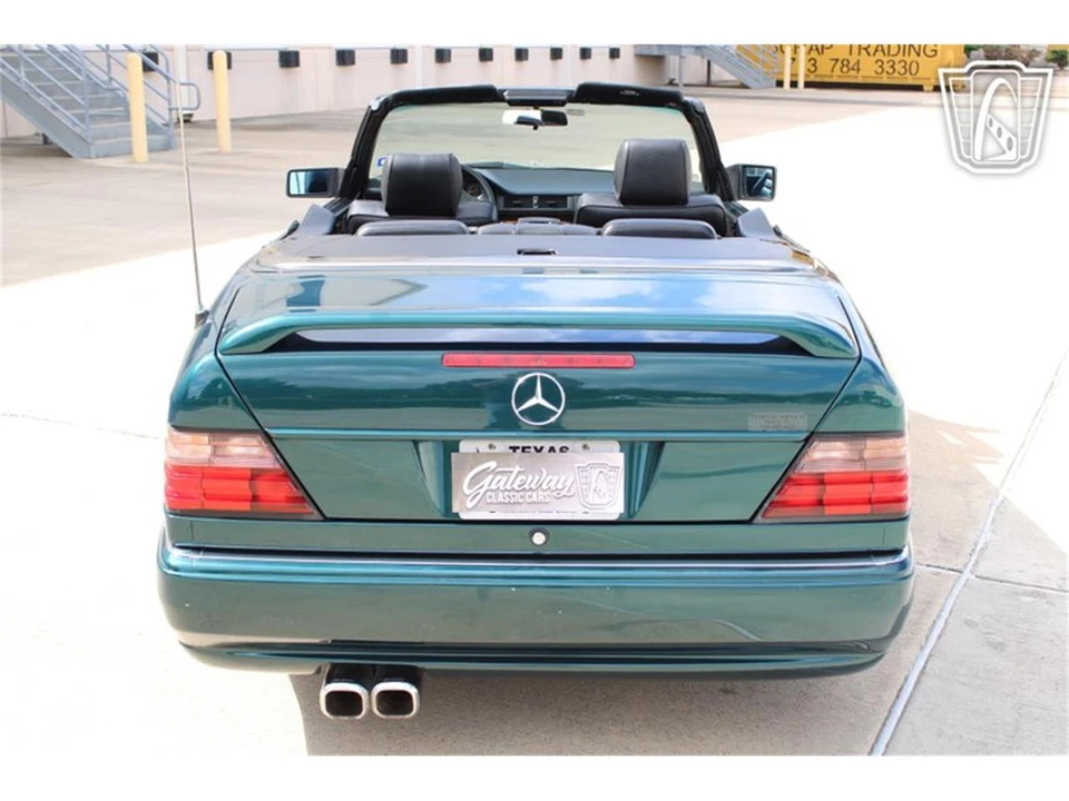 1994 Mercedes-Benz W124 E-Class - Image 3 of 31
