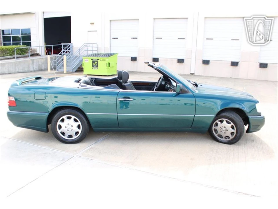 1994 Mercedes-Benz W124 E-Class - Image 4 of 31