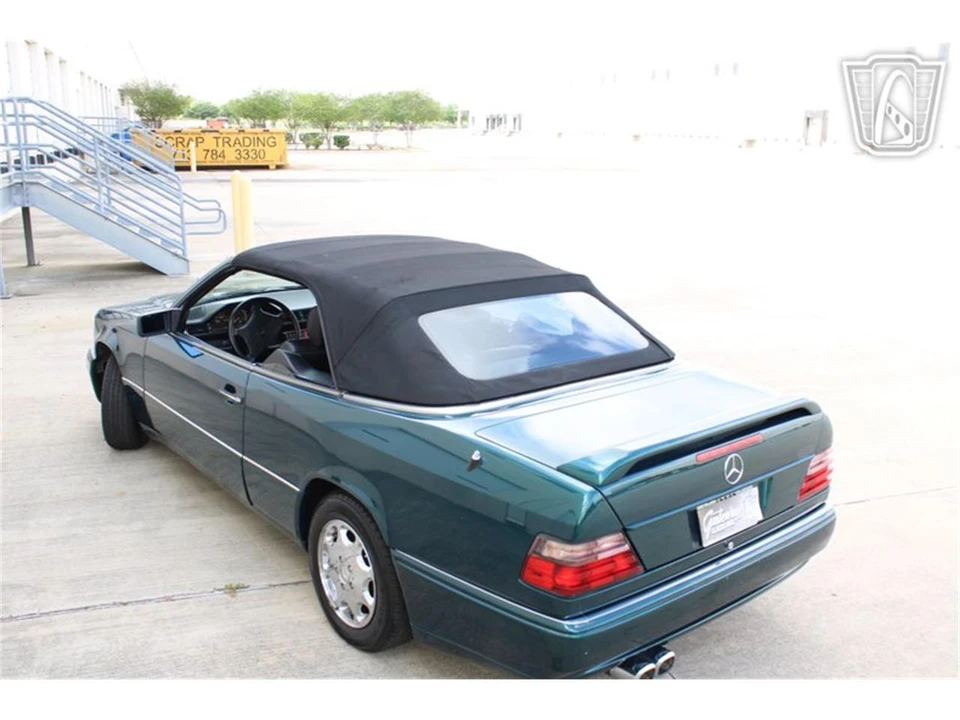 1994 Mercedes-Benz W124 E-Class - Image 15 of 31