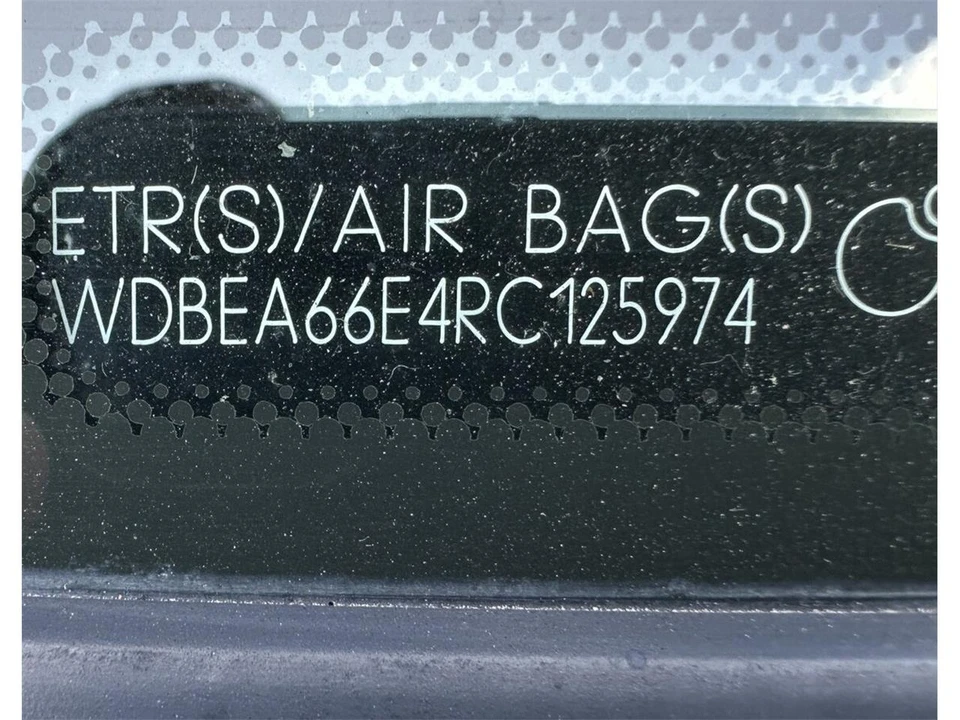 1994 Mercedes-Benz W124 E-Class - Image 27 of 31