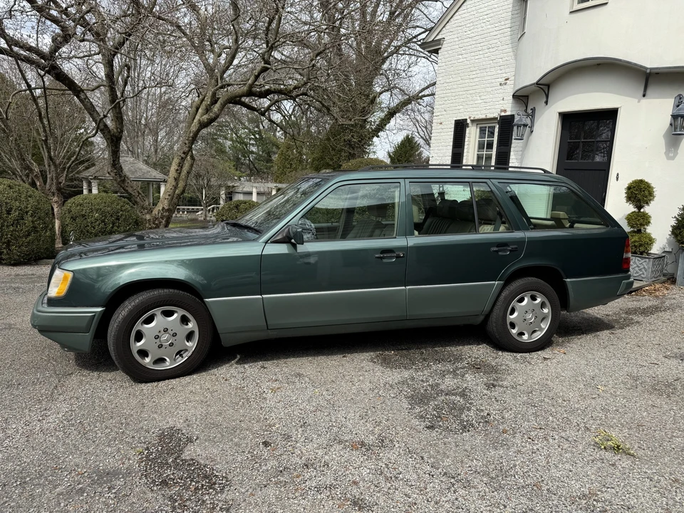 1994 Mercedes-Benz W124 E-Class - Image 3 of 31