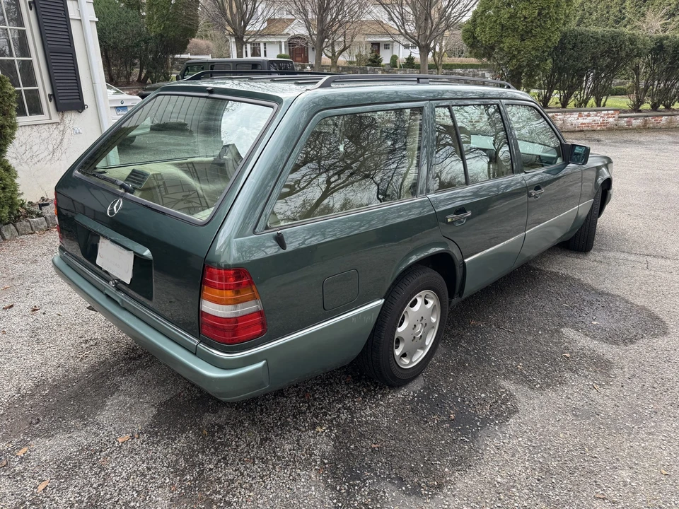 1994 Mercedes-Benz W124 E-Class - Image 7 of 31