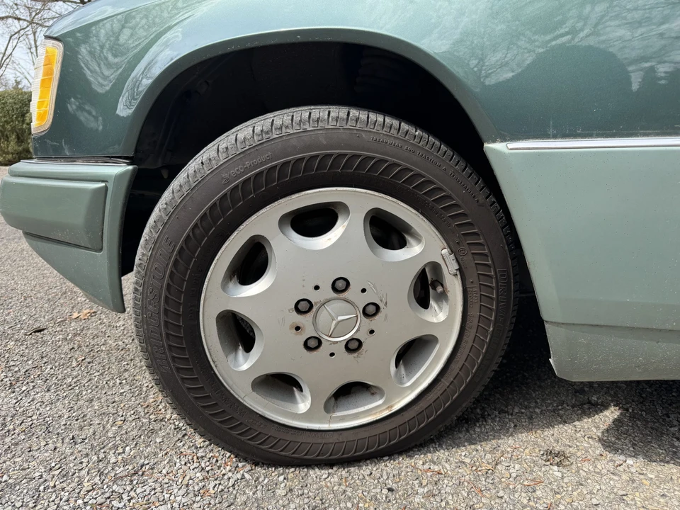 1994 Mercedes-Benz W124 E-Class - Image 24 of 31