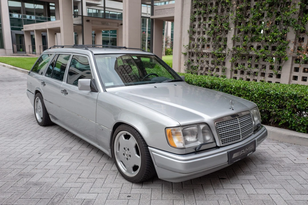 1994 Mercedes-Benz W124 E-Class - Image 15 of 31