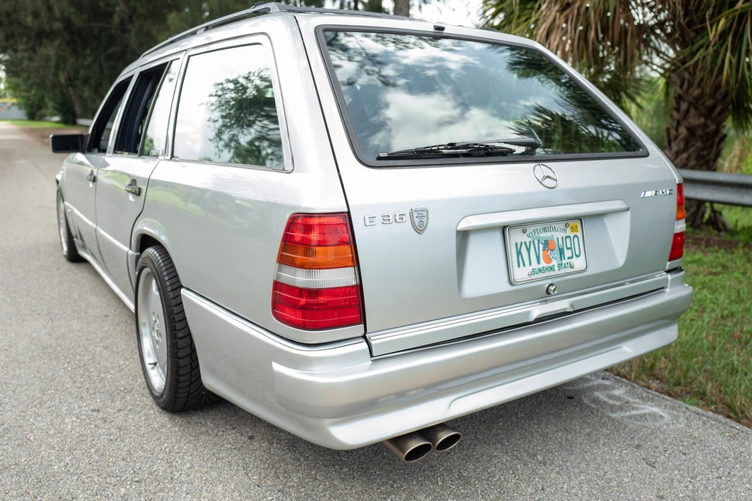 1994 Mercedes-Benz W124 E-Class - Image 6 of 31