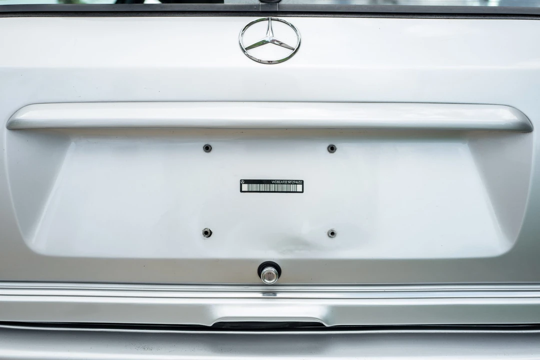 1994 Mercedes-Benz W124 E-Class - Image 29 of 31