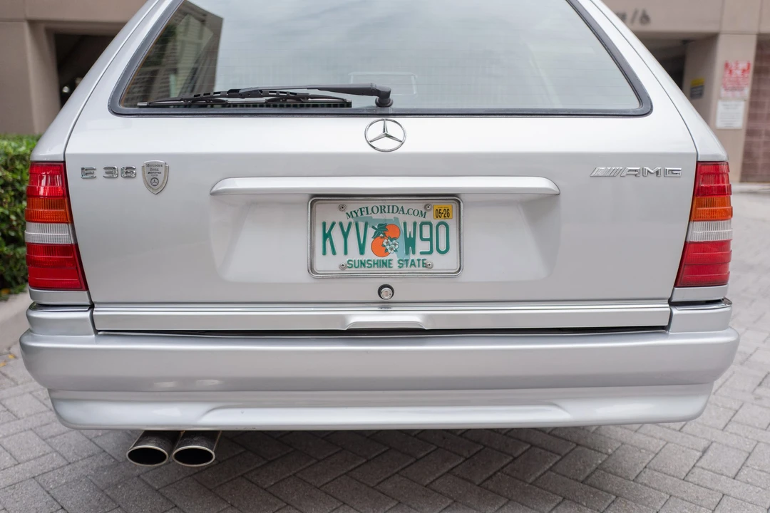 1994 Mercedes-Benz W124 E-Class - Image 28 of 31