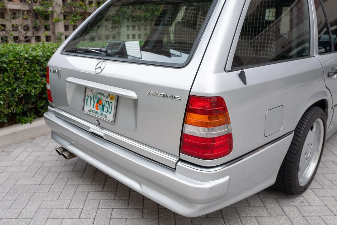 1994 Mercedes-Benz W124 E-Class - Image 30 of 31
