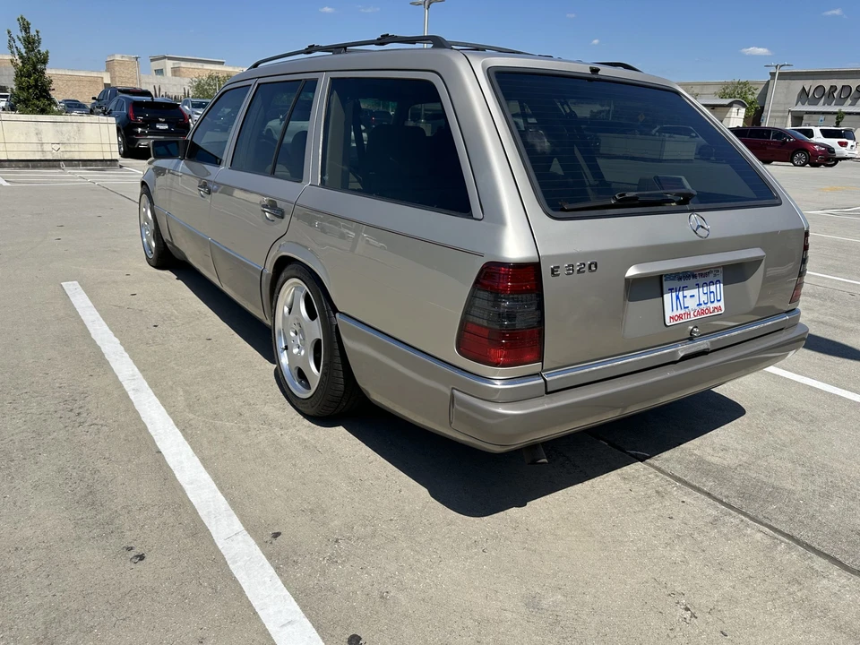 1994 Mercedes-Benz W124 E-Class - Image 30 of 31